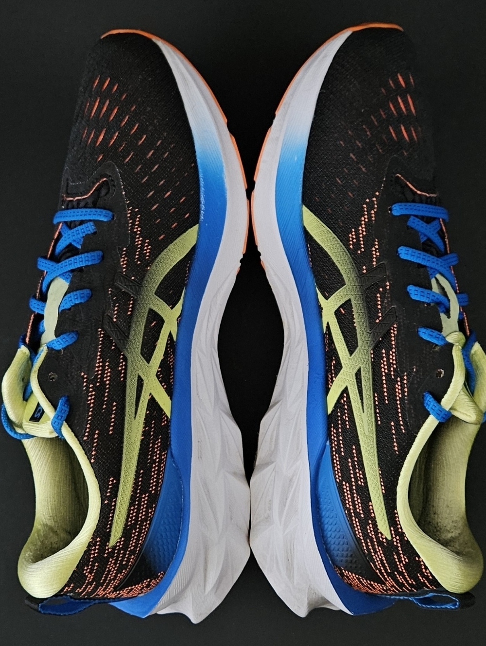 Asics Novablast - Picture 7 of 7
